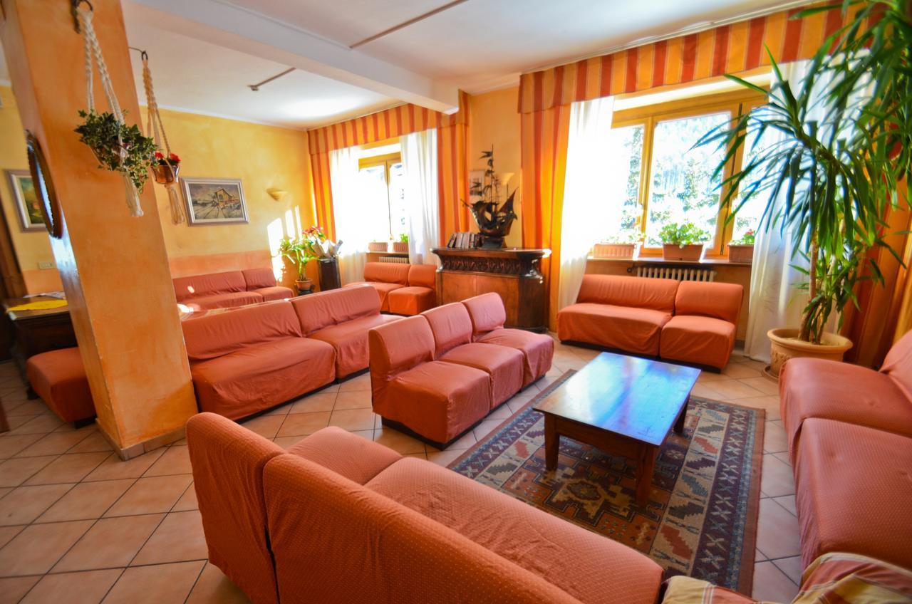 קלאבייר Hotel Miramonti מראה חיצוני תמונה